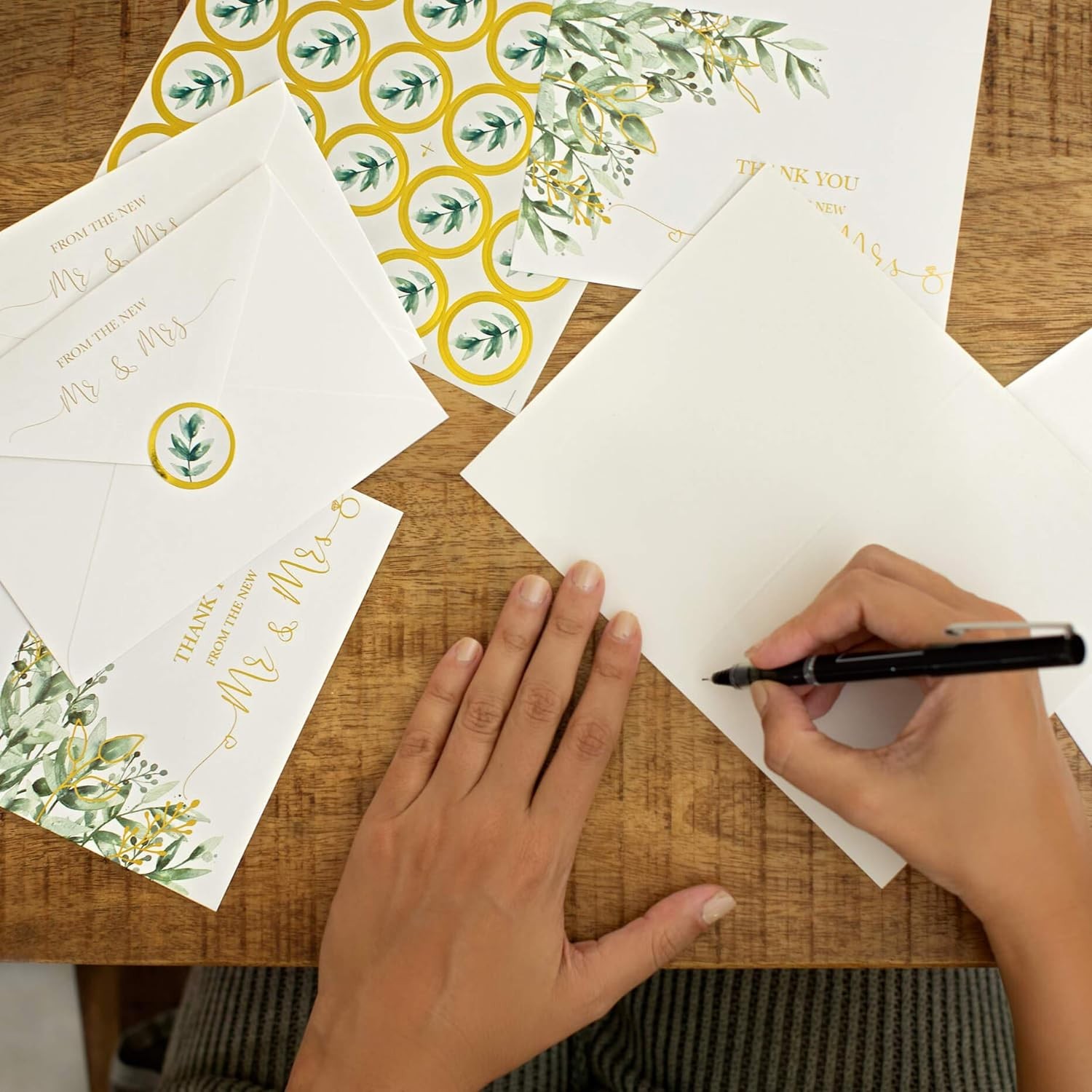 Express Gratitude with Personalized Thank You Notes