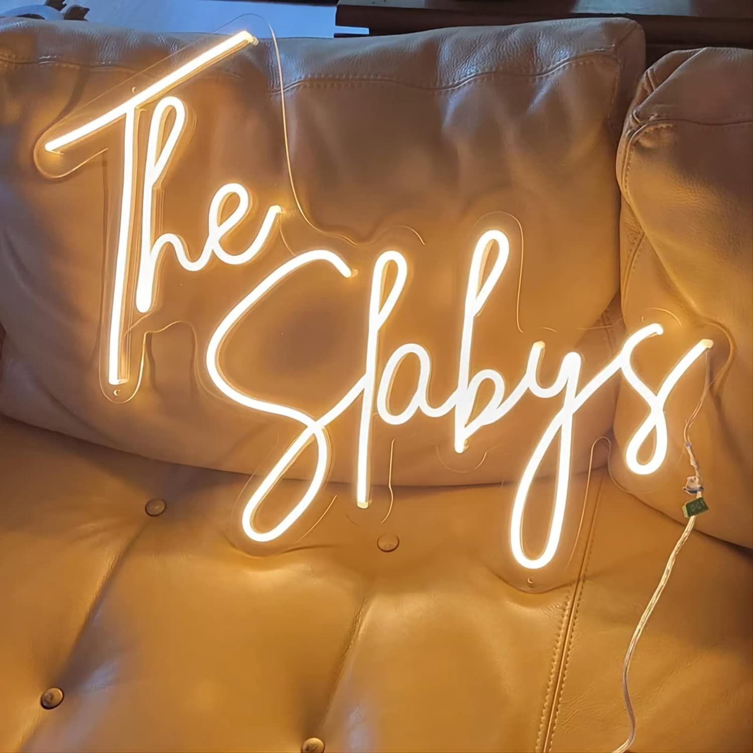 Neon Wedding Signs for a Modern Touch