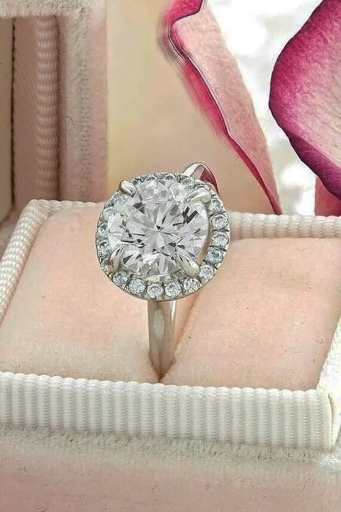 Source: Coast Diamond Jewelry via Instagram, Joseph Schubach Jewelers via Instagram, Ritani via Instagram