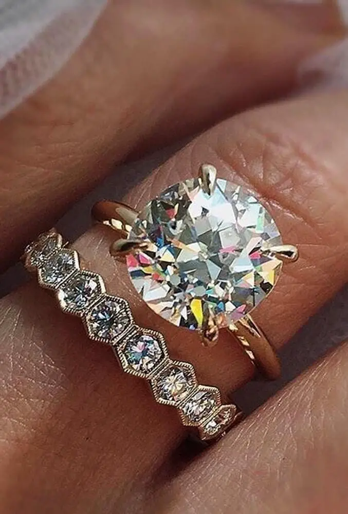 Source: trabertgoldsmiths via Instagram, coastdiamondjewelry via Instagram, zizovdiamonds via Instagram