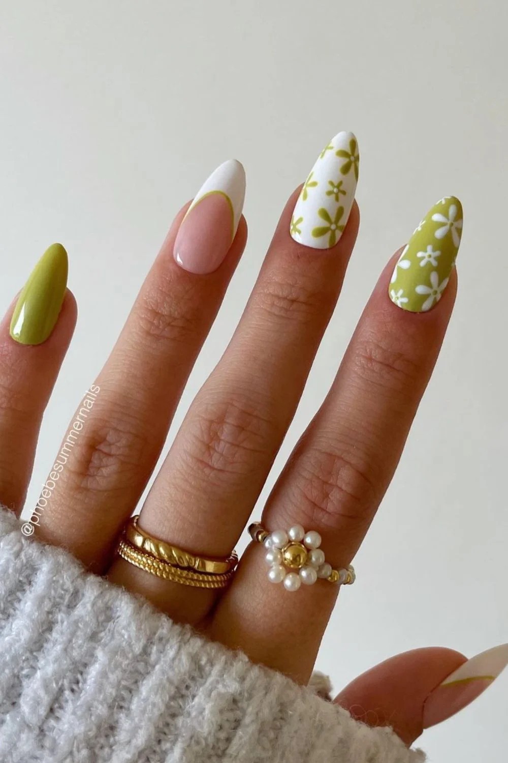 Lime Green and White Floral Contrast