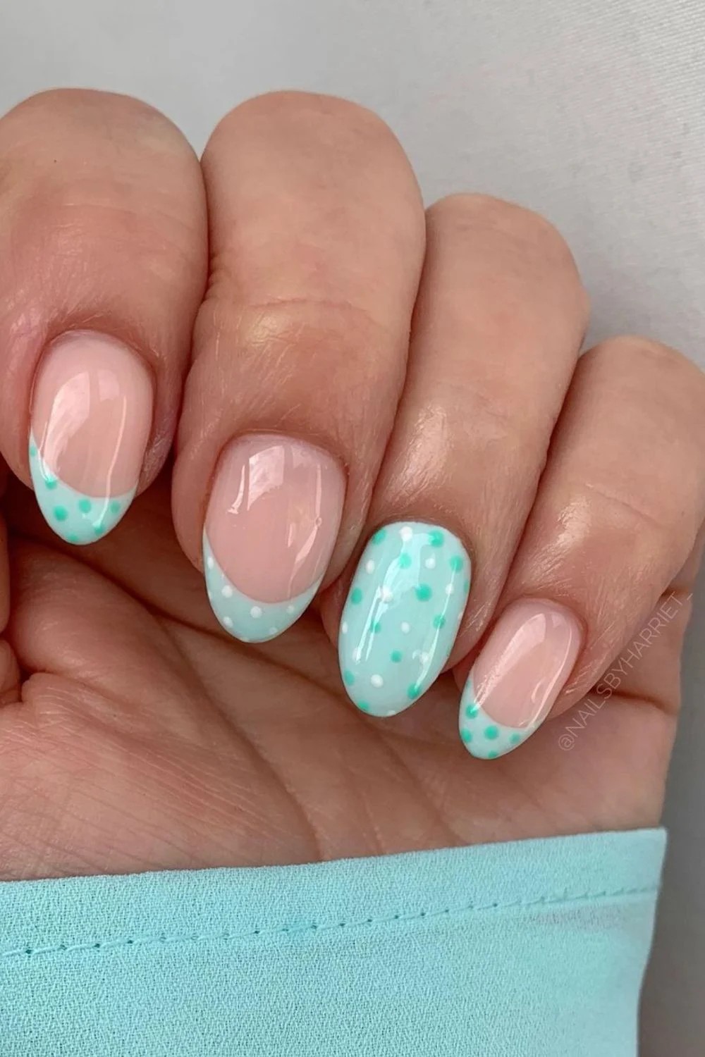 Minty Polka Dot Twist